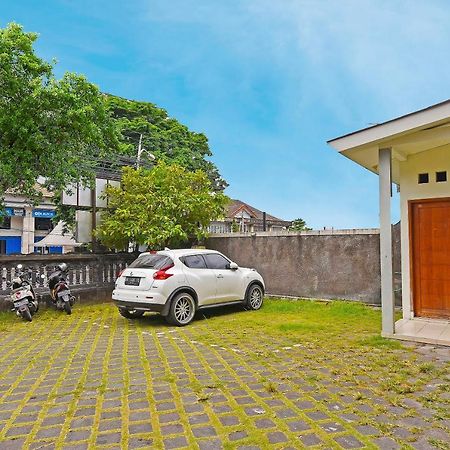 Super Oyo 91495 Hotel Indah Residence Dempasar Exterior foto
