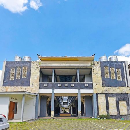 Super Oyo 91495 Hotel Indah Residence Dempasar Exterior foto
