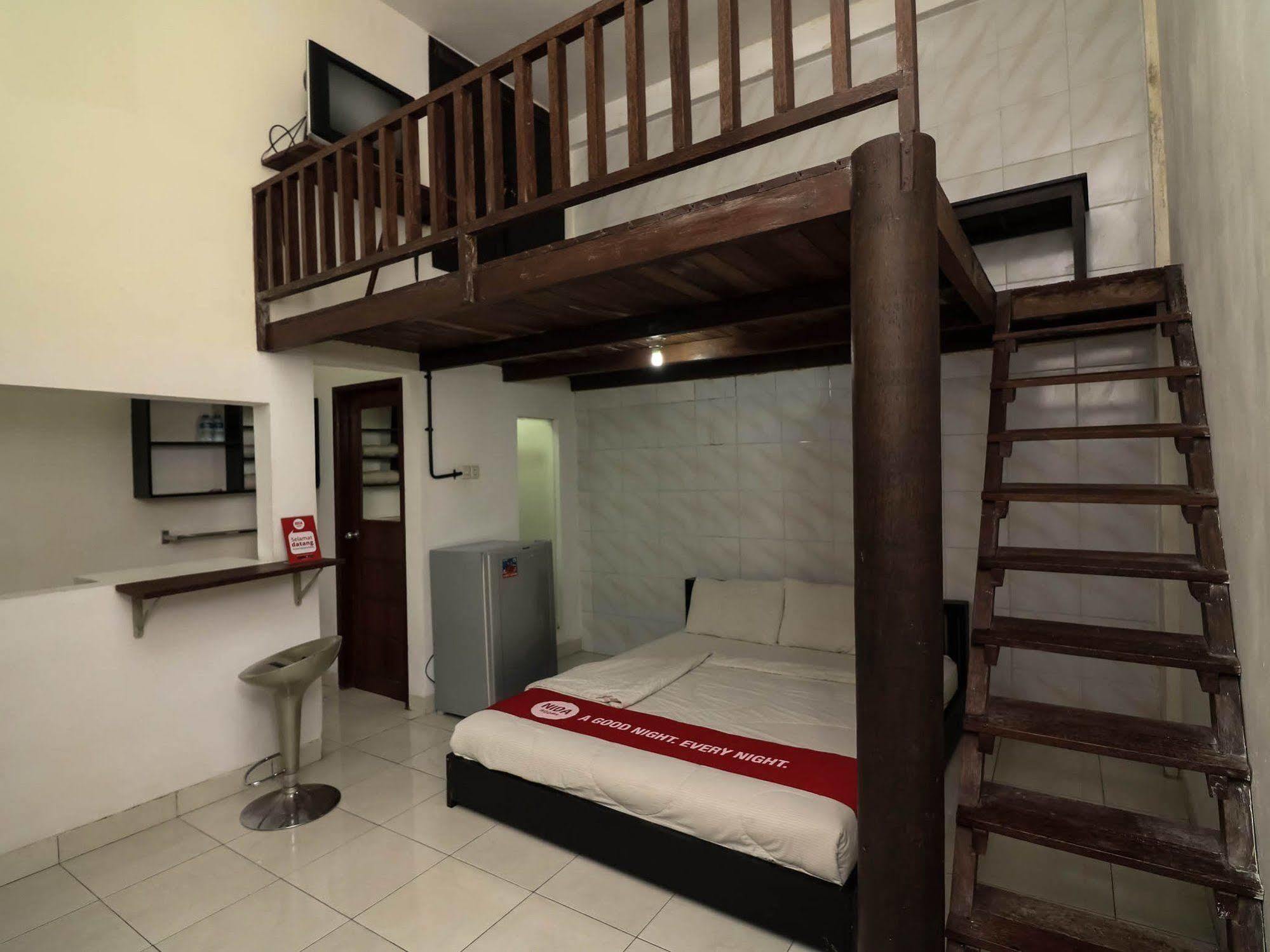 Super Oyo 91495 Hotel Indah Residence Dempasar Exterior foto